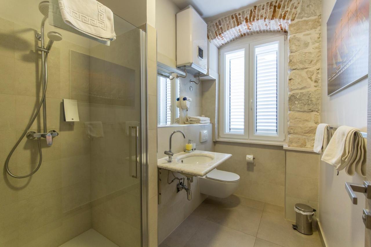 Tifani Luxury Rooms 2 Split Exterior foto
